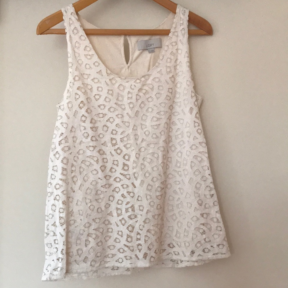 LOFT Lace Sleeveless Top